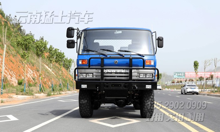 東風(fēng)六驅(qū),特種車(chē)底盤(pán),加強(qiáng)型越野底盤(pán),EQ2102GJ,10噸卡車(chē)底盤(pán),6*6底盤(pán)配置