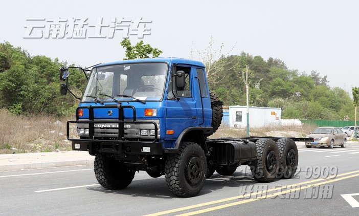 東風(fēng)六驅(qū),特種車(chē)底盤(pán),加強(qiáng)型越野底盤(pán),EQ2102GJ,10噸卡車(chē)底盤(pán),6*6底盤(pán)配置