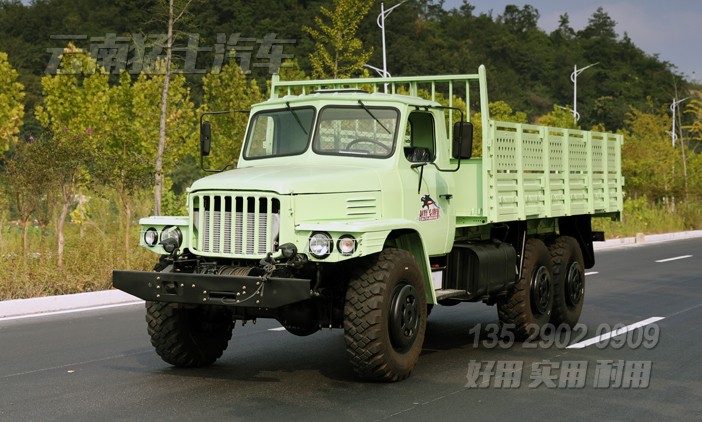 東風245,六驅(qū)長頭運輸車,6x6越野卡車,東風經(jīng)典老車,EQ2100出口直銷,加強型長頭卡車