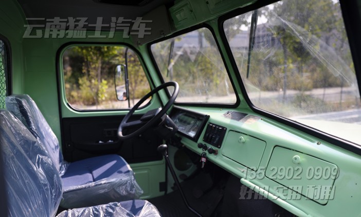東風245,六驅(qū)長頭運輸車,6x6越野卡車,東風經(jīng)典老車,EQ2100出口直銷,加強型長頭卡車