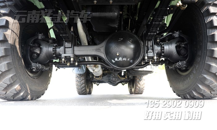東風245,六驅(qū)長頭運輸車,6x6越野卡車,東風經(jīng)典老車,EQ2100出口直銷,加強型長頭卡車