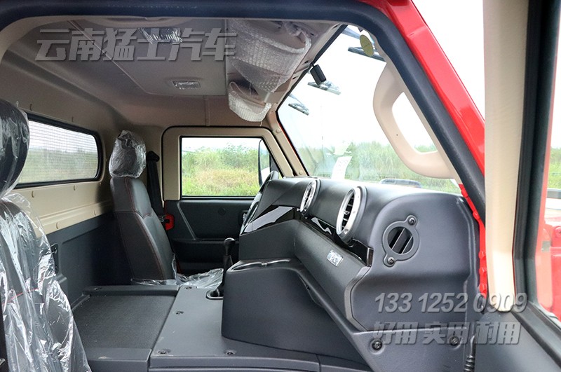 東風(fēng)猛士M50車輛內(nèi)部清潔注意事項(xiàng)